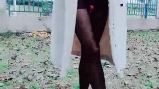 Xxfams Harley King在办公桌上与Tommy Gunns的鸡巴一起变得肮脏