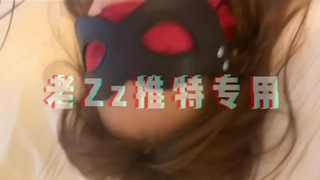 性感骚雪儿~啪啪大秀❤️吮吸奶头，法式亲吻，骚水多多，鸡巴