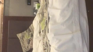 【在线】非常骚丰满巨乳美女主播翘着大屁股DJC菊花再PJZW大秀不要错过 1V