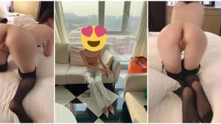 打开车窗玩车震还在小穴上涂风油精,小美女痛不欲生哭着在车上打滚，操到连妈都不认识