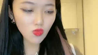 耦合度原创西安奥迪小姐姐极品身材一大早来找干拍视频，喜欢的来