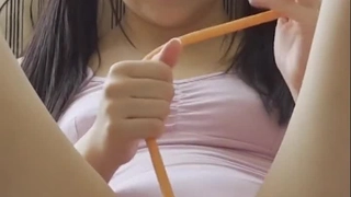 淫乱办公室~4男女在办公室内轮流4P，体验多人运动的快感~